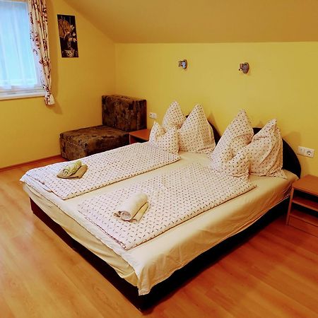 Haus Maria Appartements Zalakaros Eksteriør billede